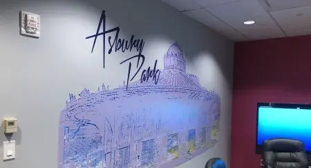 Home 2024 9 wall wrapping services